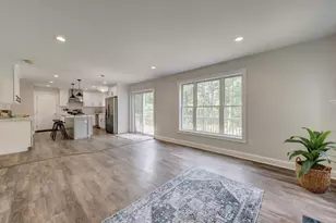 1556 Storrs Rd, Mansfield, CT 06268 - Photo 9