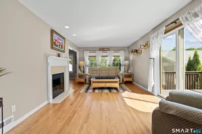15 Reggie Way #A, East Windsor, CT 06016 - Photo 5