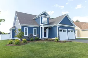 2 Iris Ct, Cromwell, CT 06416 - Photo 1