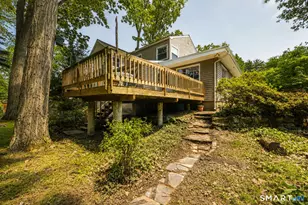 39 Woodbine Cir, Bridgeport, CT 06606 - Photo 33