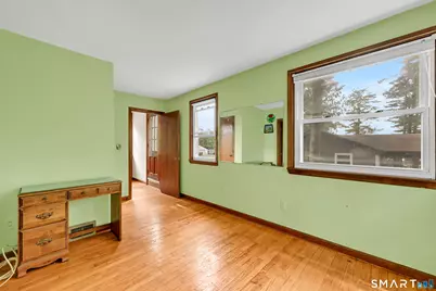 39 Woodbine Circle, Bridgeport, CT 06606 - Photo 21