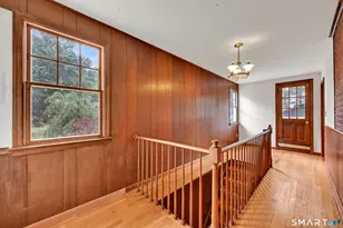 39 Woodbine Cir, Bridgeport, CT 06606 - Photo 17