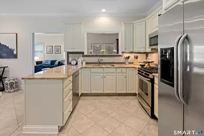 34 Windy Knolls #A, Greenwich, CT 06831 - Photo 7