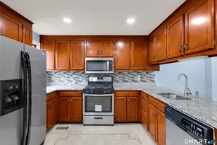 1 Foncine Ln, South Windsor, CT 06074 - Photo 9