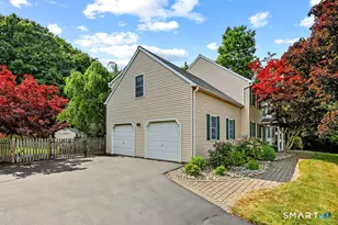 209 Lancaster Way, Cheshire, CT 06410 - Photo 3