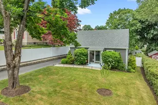 23 Highland Ave, Bethel, CT 06801 - Photo 3