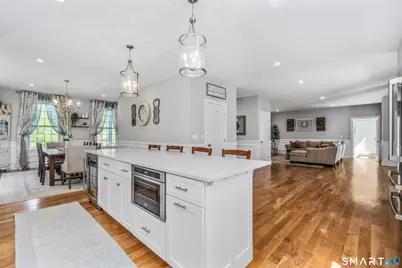 152 Old Farms Road, Simsbury, CT 06070 - Photo 9