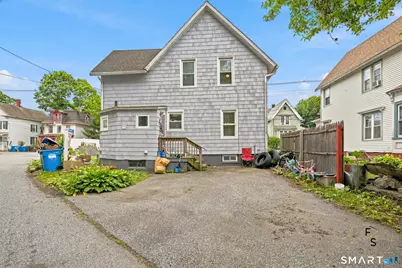 182 Broad Street, Norwich, CT 06360 - Photo 17