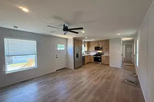 325 Kelly Rd, Vernon, CT 06066 - Photo 3