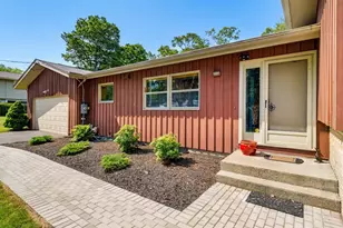 9 Laurel Hill Dr S, East Lyme, CT 06357 - Photo 3