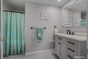 66 Clipper Ct, Groton, CT 06355 - Photo 29