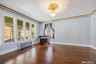 11 Marshall St, Hartford, CT 06105 - Photo 7