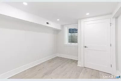 42 Poe Court, Fairfield, CT 06825 - Photo 11