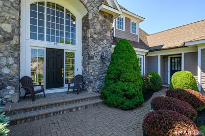 25 Avalon Drive, Middlebury, CT 06762 - Photo 3