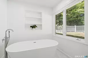 33 Sachem Rd, Greenwich, CT 06830 - Photo 13