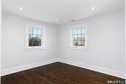 38 Poe Court, Fairfield, CT 06825 - Photo 11