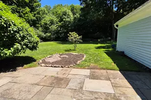 700 Watertown Rd, Middlebury, CT 06762 - Photo 7