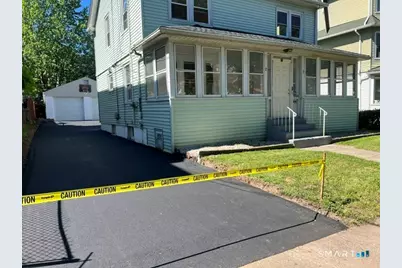 27 Arnold Street, Hartford, CT 06106 - Photo 3