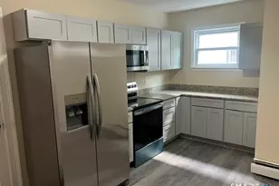 27 Arnold St, Hartford, CT 06106 - Photo 27