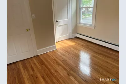 27 Arnold Street, Hartford, CT 06106 - Photo 19