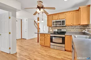 25 Beecher St, Seymour, CT 06483 - Photo 11