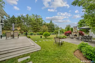 181 Ocean View Ave, Groton, CT 06355 - Photo 9
