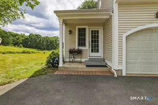 571 Woodland St, Glastonbury, CT 06073 - Photo 15
