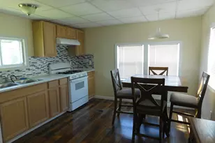 24 E St, Groton, CT 06340 - Photo 3