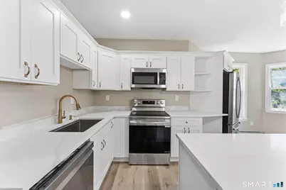 98-100 Capen Street, Hartford, CT 06120 - Photo 21
