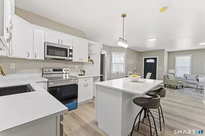 98-100 Capen Street, Hartford, CT 06120 - Photo 5