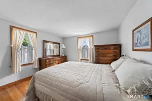 50 Summit Ave, East Haven, CT 06512 - Photo 15