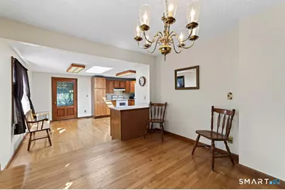 50 Summit Avenue, East Haven, CT 06512 - Photo 5