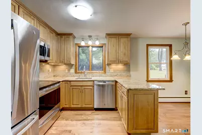 68 Fairlawn Road, Glastonbury, CT 06033 - Photo 9