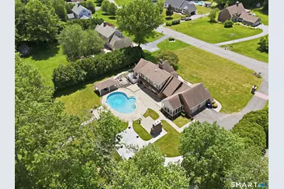 100 Somerwynd Lane, Suffield, CT 06078 - Photo 3