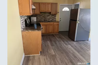 180 Olivia Street #2B, Derby, CT 06418 - Photo 3