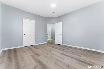 102 Capen Street, Hartford, CT 06120 - Photo 7