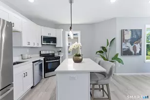102 Capen St, Hartford, CT 06120 - Photo 23