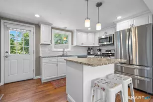 43 Culver Ln, North Haven, CT 06473 - Photo 3