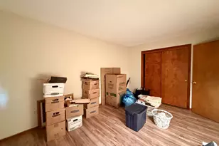 71 Bentwood Dr, Waterbury, CT 06705 - Photo 5