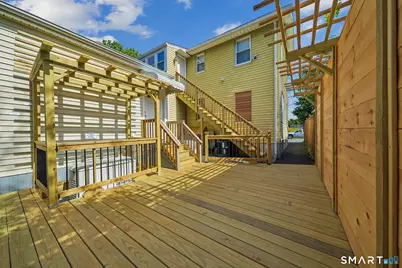 10 Wells Avenue, Stamford, CT 06902 - Photo 23
