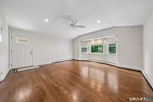 10 Wells Ave, Stamford, CT 06902 - Photo 13