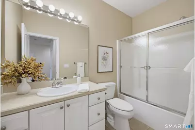 175 Oliver Way #175, Bloomfield, CT 06002 - Photo 15