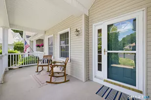 175 Oliver Way, Bloomfield, CT 06002 - Photo 3