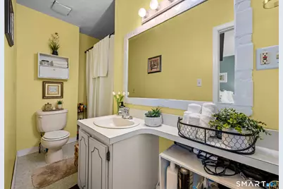 58 Vivian Street, Waterford, CT 06385 - Photo 23