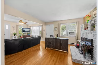 58 Vivian Street, Waterford, CT 06385 - Photo 9