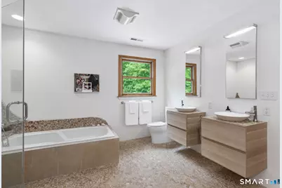 572 Amity Road, Woodbridge, CT 06525 - Photo 29