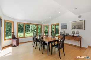 572 Amity Rd, Woodbridge, CT 06525 - Photo 13