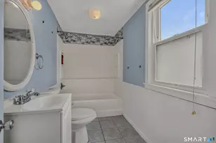 8 & 10 Swan Ave, Old Lyme, CT 06371 - Photo 31