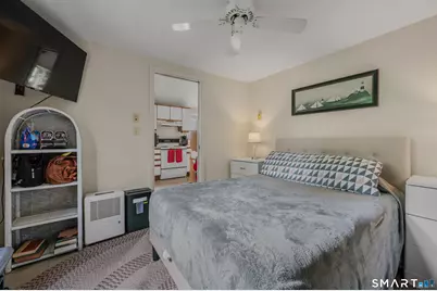 8 & 10 Swan Avenue, Old Lyme, CT 06371 - Photo 17
