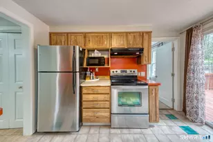 21 Old Meadow Plain Rd, Simsbury, CT 06070 - Photo 13